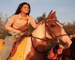 Ayushi is an avid horseback rider.